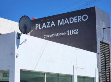 Local comercial en Renta  Saltillo Zona Centro · Local en Renta con Excelente Ubicación en Segunda Planta