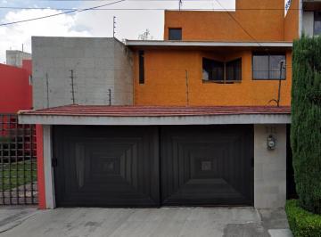 Casa de 4 habitaciones, Naucalpan de Juárez · Casa en Remate en Naucalpan de Juárez