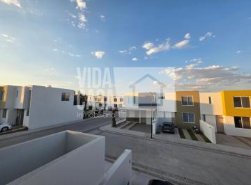 Casa en condominio · 131m² · 3 Recámaras · 2 Estacionamientos · Casa en Condominio en Fraccionamiento La Cartuja