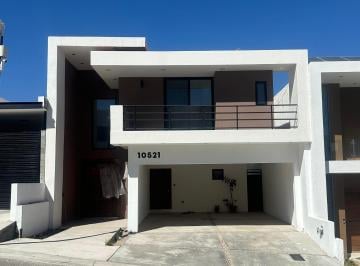 Casa de 3 habitaciones, Chihuahua · Casa en Venta en Fraccionamiento Valdivia