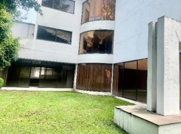 Casa · 1400m² · 5 Recámaras · 3 Estacionamientos · Casa en Miguel Hidalgo
