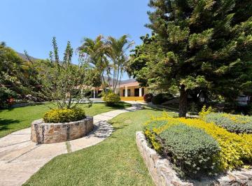 Casa de 4 habitaciones, Tlaltizapán · Excelente Casa en Venta en Ticumán, Morelos; Fracc. Colonos de Ticumán.