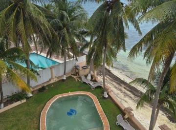 Departamento de 2 habitaciones, Benito Juárez · Depa en Venta Frente Al Mar en Puerto Juarez Cancún