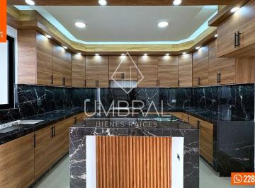 da91b085cffd932e3f7c289cdc7080e037728d604bb4bdcd48e105b28a93e802 · Casa en Pre - Venta, Fracc. Los Lirios, Coatepec