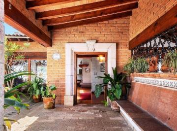 9ff1fce442c93f1134b7fa73d815a60b149c25f1d2f3cc40df3167c152f21163 · El Escondrijo, La Peña, Valle de Bravo. Espectacular Casa en Renta Vacacional