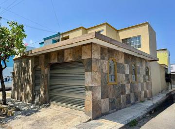 6f3a6faa0e4b9d940d419a880fcdd761058951861a7615034a7603455cdfc4e1 · Casa en Venta en Veracruz con Hab. en P. B. Col Los Volcanes