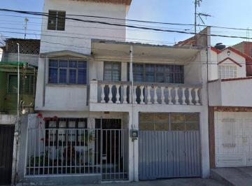 Casa de 2 habitaciones, Ecatepec de Morelos · ¡Gran Oportunidad! Casa de Remate en Ecatepec de Morelos