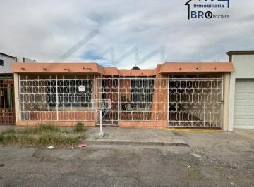Casa de 3 habitaciones Venta MN 2,350,000 · Casa en Venta de Una Planta en Col. Infonavit Nacional