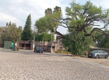 Casa de 3 habitaciones, Querétaro · Casa en Renta, en Raquet Club de Una Planta, con Cuarto de Servicio.