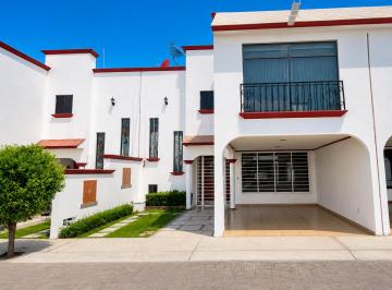 Casa de 3 habitaciones, Pachuca · Excelente Oportunidad Casa de 3 Recamaras en Carlos Robirosa, 3 Recamaras, Equipada