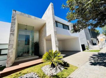 Casa de 3 habitaciones, San Andrés Cholula · Casa en Venta, Lomas de Angelopolis I, Cluster 777
