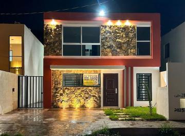 Casa de 4 habitaciones, Mérida · Casa Nueva en Mérida Centro | 4 Recámaras | Ideal Para Airbnb o Inversión