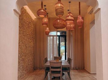 e7d9c101f423c3112f4fe36a29de97f045384507fcdb6059858e3e0655f2f1dc · Casa Colonial con Alberca y Canal de Nado a Pasos de Paseo Montejo | Ideal Airbn