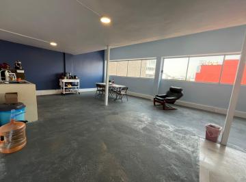 Oficina · 70m² · 1 Estacionamiento · Oficina / Consultorio en Renta en Calle Aguascalientes, Penthouse