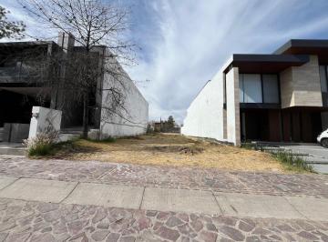 Terreno / Lote , León · Terreno en Venta La Campiña del Bosque $8500 m² Cluster 3