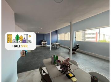 Oficina · 70m² · 1 Estacionamiento · Oficina / Consultorio en Renta en Calle Aguascalientes, Hipódromo, Cdmx, en Penthouse