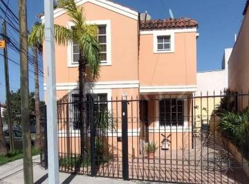 Casa · 124m² · 3 Recámaras · 1 Estacionamiento · Casa en Venta | Paseo de Cumbres | Monterrey
