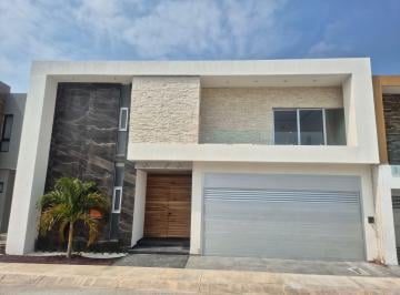 Casa · 289m² · 3 Recámaras · 2 Estacionamientos · Casa en Venta en Palmas Green Medellín Veracruz