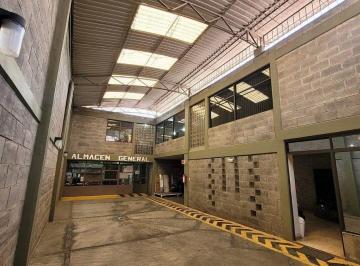 Bodega comercial · 276m² · 6 Estacionamientos · Bodega en Venta en Indios Verdes, Gustavo a Madero