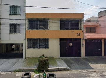 Casa de 3 habitaciones, Cuauhtémoc · Casa en Remate - Cuauhtémoc - Santa María La Ribera