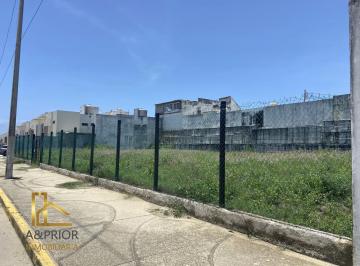 Terreno / Lote · 1000m² · Terreno en Pensiones del Estado