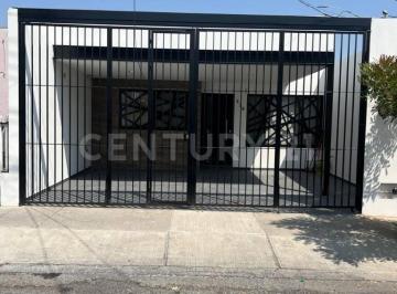 Casa · 78m² · 2 Recámaras · 1 Estacionamiento · Casa en Renta Circuito Federalistas Zapopan Jal