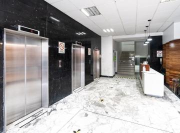 Oficina · 2510m² · 110 Estacionamientos · Oficina Renta Iztacalco 2510 m²