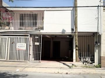 Departamento · 120m² · 2 Recámaras · 1 Estacionamiento · Departamento en Planta Baja En. Renta Zona Obispado