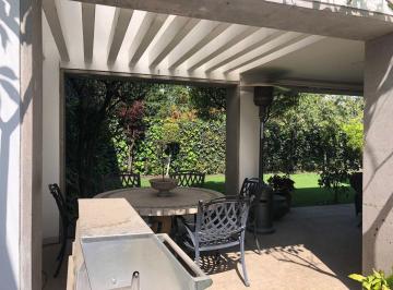 Casa · 529m² · 3 Recámaras · 5 Estacionamientos · Casa en Venta en Bosques de Las Lomas