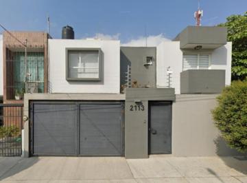 Casa de 4 habitaciones, Zapopan · Venta de Casa en Zapopan Jalisco Colonia Las Aguilas