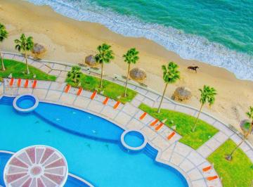 Casa de 3 habitaciones, Guaymas · Condominio Frente a Playa Mar de 3 Recamaras en Venta San Carlos Playa Blanca Beachfront Condo