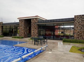 Terreno / Lote · 111m² · Terreno en Venta Capital Sur - (4)