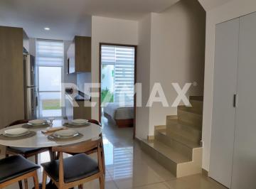 Inmueble productivo urbano · 85m² · 3 Recámaras · 2 Estacionamientos · Casas en Venta en Natura Residencial - (4)