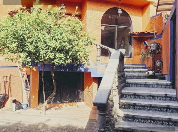 Casa · 273m² · 3 Recámaras · 2 Estacionamientos · Casa en Colinas del Cimatario