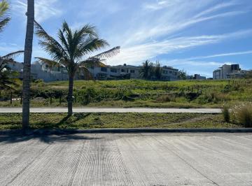 Terreno / Lote · 2981m² · Terreno en Playas del Conchal Frente a Puerto Corala