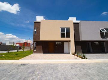 Casa en condominio de 3 habitaciones, Toluca · Casa en Venta en Metepec a Estrenar Cercana a Galerias Metepec