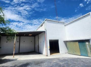 b8561fe03f60a540f4cd81d09928a8171ad2a4333970582b56647959946b8f14 · Bodega en Renta en Ciénega de Flores