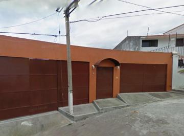 Casa de 5 habitaciones, Emiliano Zapata · Venta de Casa en Morelos Tres de Mayo Col Burgos Cuernavaca
