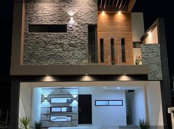 Casa · 203m² · 3 Recámaras · 2 Estacionamientos · Casa en Chihuahua