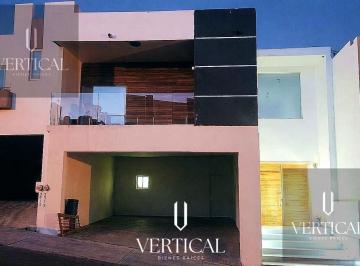 Casa · 246m² · 3 Recámaras · 2 Estacionamientos · Casa en Fraccionamiento Providencia de Santa Clara