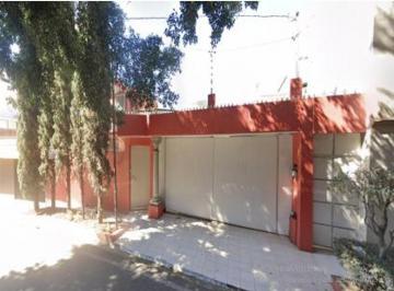 Casa de 4 habitaciones, Pachuca · Casa con 4 Recámaras de 500 m² en Venta en Real de Minas