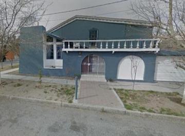 Casa de 4 habitaciones, Juárez · Casa con 350 m² de Superficie de Terreno, 4 Habitaciones en Venta en Lomas del Rey