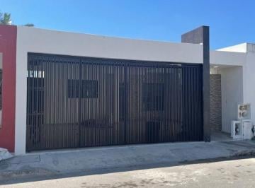Casa de 2 habitaciones, Mérida · Casa con 160 m² Superficie de Terreno, 2 Habitaciones en Renta en Las Américas