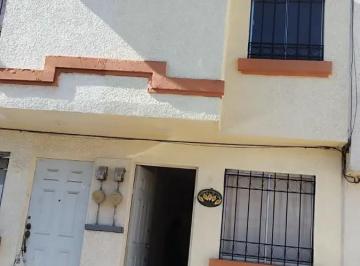 1 · Casa 2 Recámaras Urbi Villa del Real