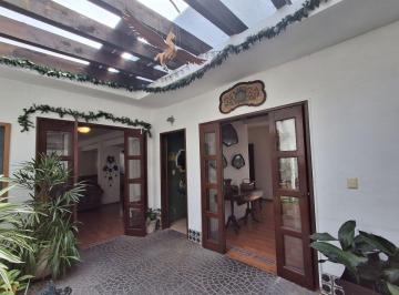 Casa de 4 habitaciones, Alvaro Obregón · Casa en Venta en Chimalistac con Elevador