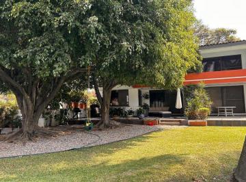 Casa · 257m² · 3 Recámaras · 1 Estacionamiento · Casa - Fraccionamiento Lomas de Cuernavaca