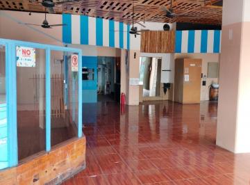 Local comercial · 70m² · Excelente Local en Renta Dentro de Plaza Comercial del Ángel Cancún