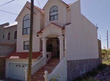 Casa de 3 habitaciones, Chihuahua · Venta de Casa en Col Las Fuentes Chihuahua