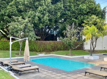 Casa de 3 habitaciones, Guadalajara · Hermosa Residencia de Lujo en Venta en Country Club
