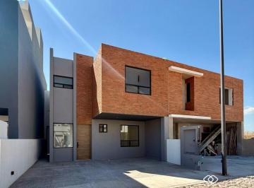 Casa de 3 habitaciones, Corregidora · Estrena Casa en Puerta Oeste